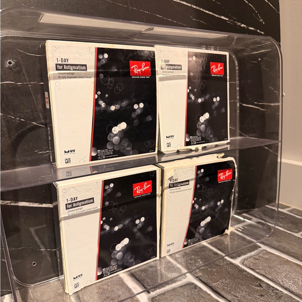 Ray-Ban Black and Cream Packaging